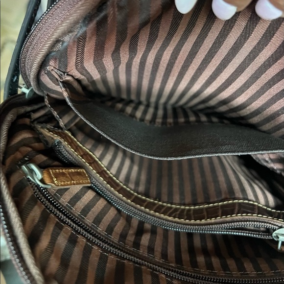 Jack Rogers Hornback Croco Convertible Backpack/Crossbody NWOT - Picture 10 of 15